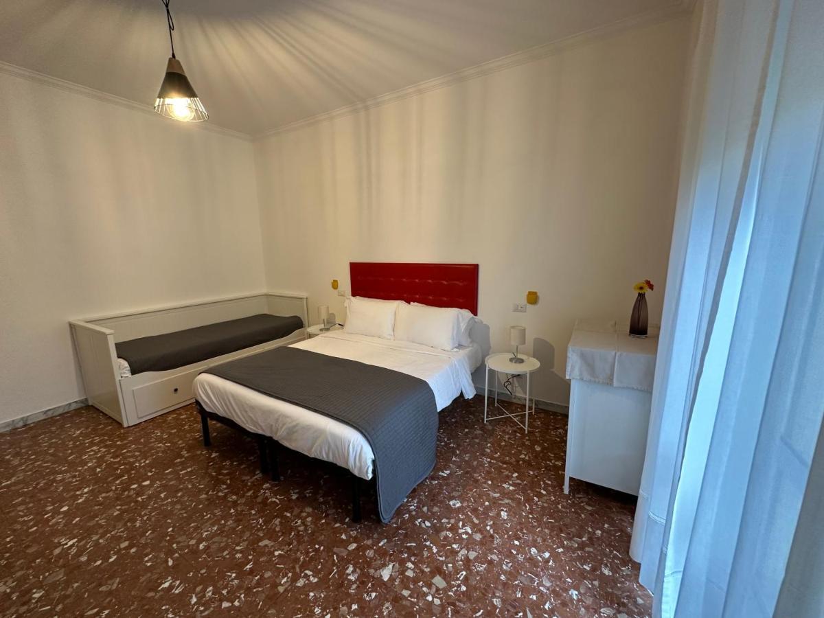 Bed and breakfast Galleria And Frascati